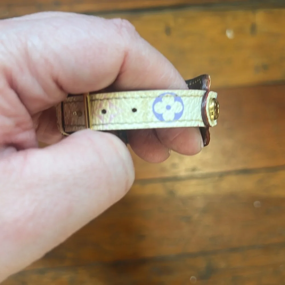Louis Vuitton x Murakami Leather Monogram ID Bracelet - Picture 8 of 13